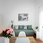Sunny Apartment