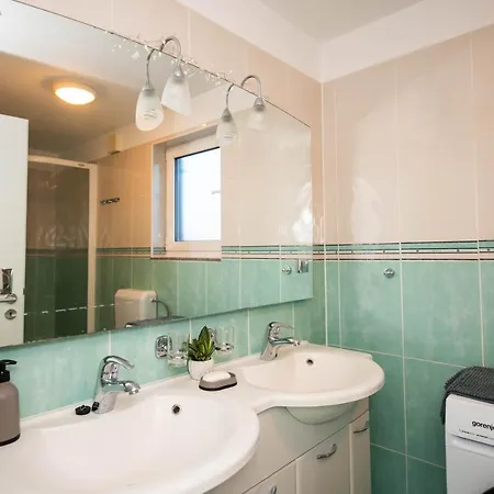 Sunny Apartment Sibenik