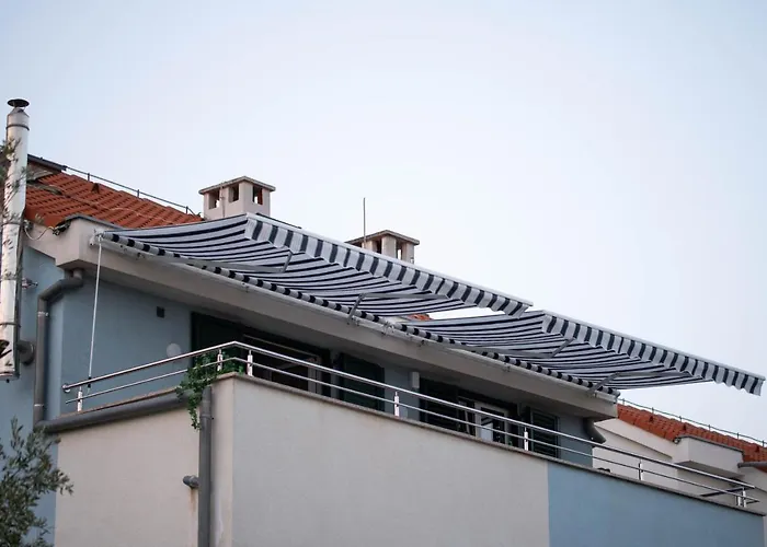 Sunny דירה שיבניק